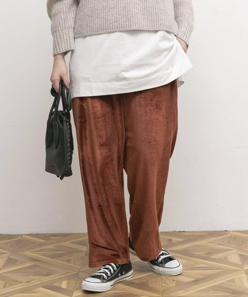 UR Lab.(アーバンリサーチラボ)の「オトナリラックスベロアパンツ(その他パンツ・レディース・チャコールグレー/ブラウン/ピンク・FREE)」の13枚目の写真