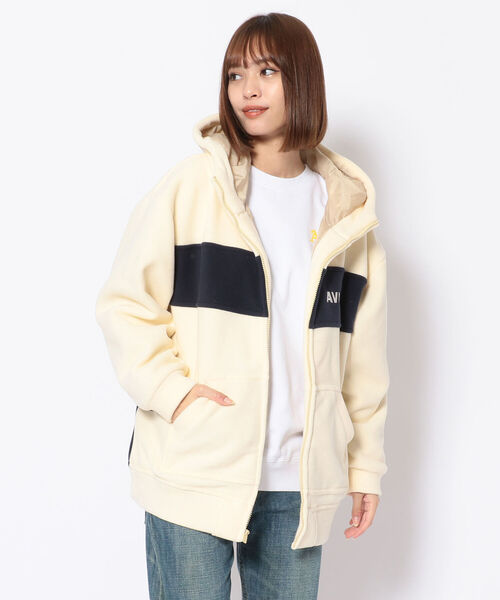 AVIREX(アヴィレックス)の「2TONE BIG FLEECE PARKA/ 2トーン ビッグフリースパーカー(ブルゾン・レディース・ネイビー/アイボリー/カモフラージュ・FREE)」の8枚目の写真