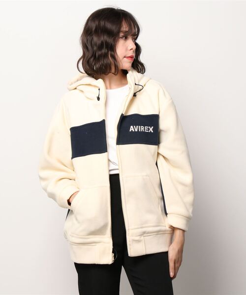AVIREX(アヴィレックス)の「2TONE BIG FLEECE PARKA/ 2トーン ビッグフリースパーカー(ブルゾン・レディース・ネイビー/アイボリー/カモフラージュ・FREE)」の16枚目の写真
