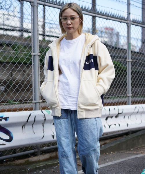 AVIREX(アヴィレックス)の「2TONE BIG FLEECE PARKA/ 2トーン ビッグフリースパーカー(ブルゾン・レディース・ネイビー/アイボリー/カモフラージュ・FREE)」の9枚目の写真