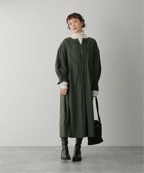JOURNAL STANDARD relume(ジャーナルスタンダード レリューム)の「コットンツイルヘリンボン刺繍ワンピース(ワンピース・レディース・ホワイト/グリーン・FREE)」の11枚目の写真