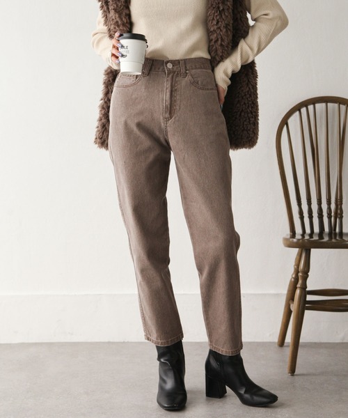 Chillfar（チルファー）の「テーパードカラーデニムパンツ（デニムパンツ・レディース・ブラック/ブラウン/サックスブルー/アイボリー/ダークブルー/グレイッシュベージュ/チャコール・MEDIUM/LARGE）」の5枚目の写真