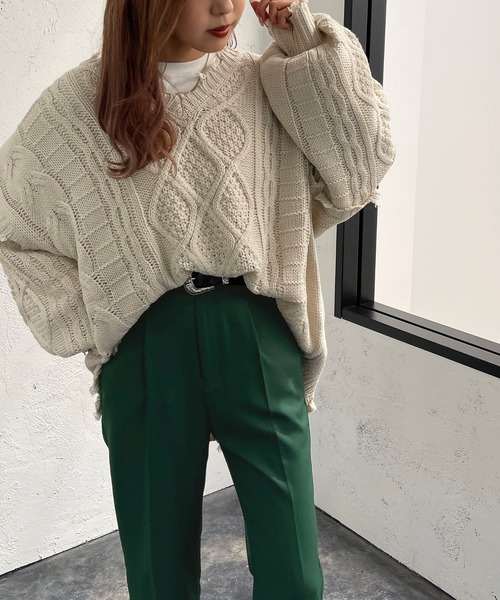 apres jour mignon(アプレジュールミニョン)の「ダメージケーブルニット【ZOZOTOWN限定アイテム】(ニット/セーター・レディース・ブラック/ダークグリーン/アイボリー/マスタード/オレンジ/ブルー・X-LARGE/フリー)」の16枚目の写真