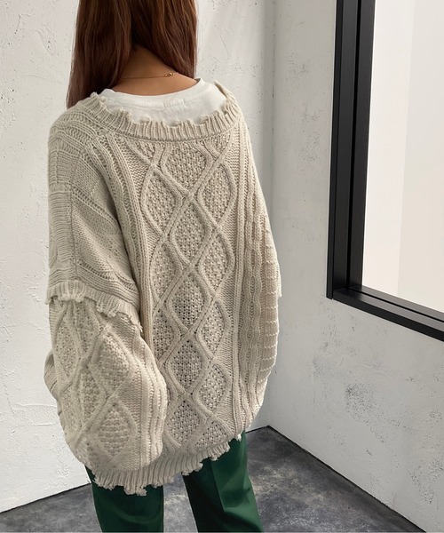 apres jour mignon(アプレジュールミニョン)の「ダメージケーブルニット【ZOZOTOWN限定アイテム】(ニット/セーター・レディース・ブラック/ダークグリーン/アイボリー/マスタード/オレンジ/ブルー・X-LARGE/フリー)」の17枚目の写真