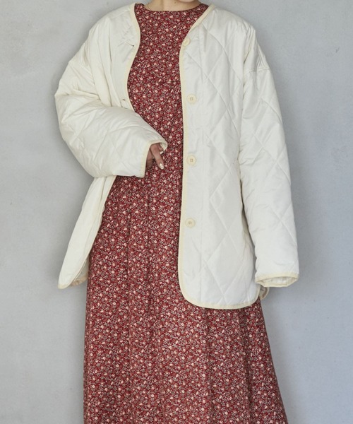 HEYUMM（ヘユム）の「ノーカラーキルティングショートジャケット（その他アウター・レディース・ネイビー/オリーブ/アイボリー・ONE）」の10枚目の写真