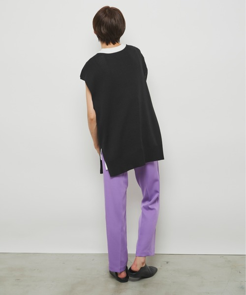 Auntie Rosa Holiday(アンティローザホリデー)の「カラータックテーパードスラックス / サイズ展開あり(スラックス・レディース・ブラック/ブルー/グリーン/ピンク/ピンク系その他/ライトブルー/ネイビー/イエロー/パープル・SMALL/MEDIUM)」の12枚目の写真