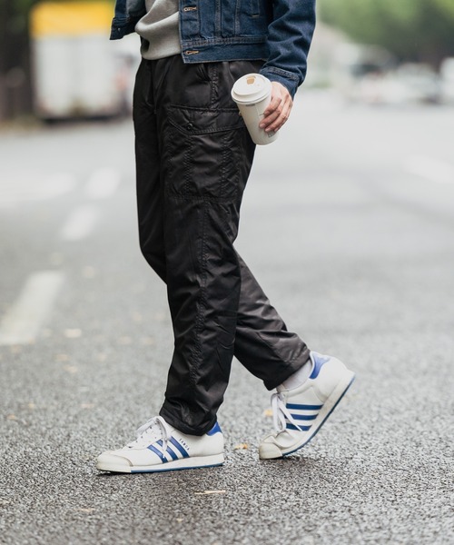 Blue Standard (ブルースタンダード)の「【BLUE STANDARD/ブルースタンダード】スーパー防寒 裏アルミ使い保温中綿イージーカーゴパンツ(カーゴパンツ・メンズ・ブラック/ベージュ/カーキ/スミクロ・MEDIUM/LARGE/X-LARGE)」の15枚目の写真