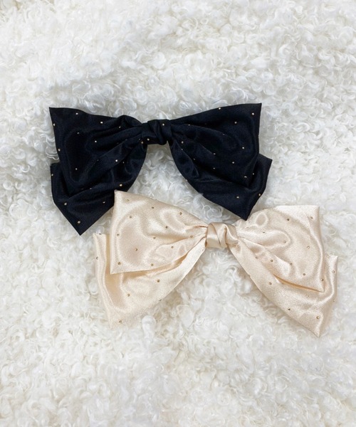 one after another NICE CLAUP（ワンアフターアナザーナイスクラップ）の「簡単に着用出来る！ドットサテンリボンバレッタ（バレッタ/ヘアクリップ・レディース・ブラック/アイボリー・FREE）」の4枚目の写真