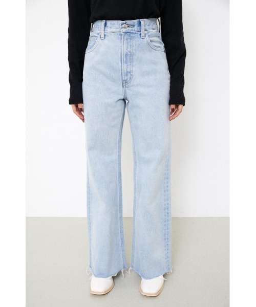 LAGUA GEM(ラグアジェム)の「FLOR LOOSE FLARE DENIM(デニムパンツ・レディース・ワンウォッシュ/ライトブルー・22inch/25inch/24inch/23inch/26inch)」の16枚目の写真