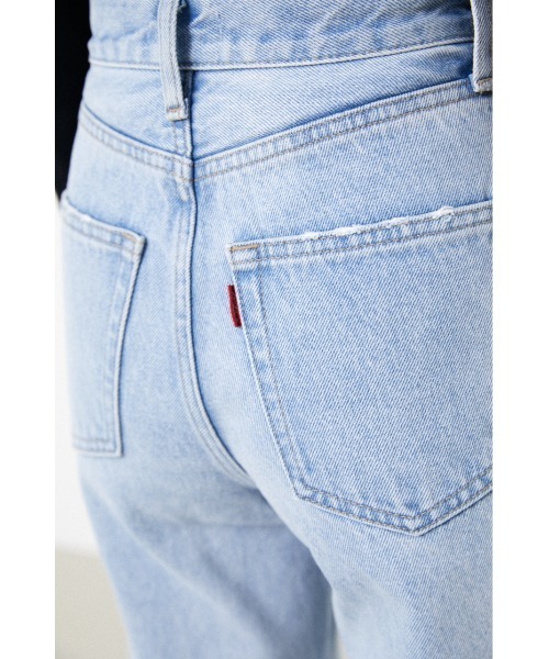 LAGUA GEM(ラグアジェム)の「FLOR LOOSE FLARE DENIM(デニムパンツ・レディース・ワンウォッシュ/ライトブルー・22inch/25inch/24inch/23inch/26inch)」の10枚目の写真