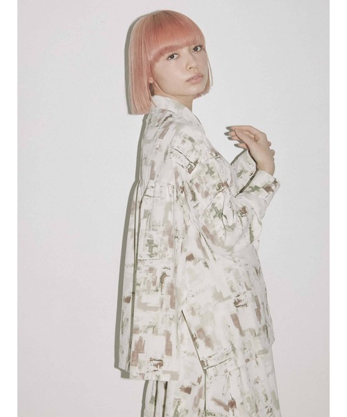 merry jenny（メリージェニー）の「Waterfrontアシメフリルシャツ（シャツ/ブラウス・レディース・ブラウン/ライトブルー/パープル・FREE）」の13枚目の写真