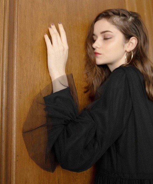 MIELI INVARIANT(ミエリインヴァリアント)の「Frost Glass Classic Dress(ワンピース・レディース・ブラック・FREE)」の4枚目の写真