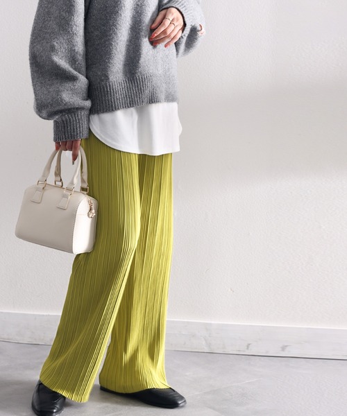 classicalelf(クラシカルエルフ)の「【低身長・高身長対応】自分好みの丈感に!セルフカットフレアプリーツカラーイージーパンツ(その他パンツ・レディース・ブラック/ベージュ/グリーン系その他/ピンク/チャコールグレー/キャメル・MEDIUM/X-LARGE)」の13枚目の写真