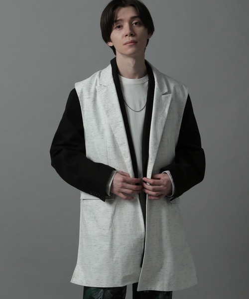 HARE(ハレ)の「カルゼジレ(HARE)(ベスト・メンズ・オフホワイト/ブラック・FREE)」の1枚目の写真