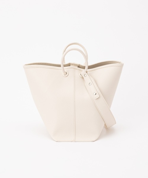 DISCOAT(ディスコート)の「【3WAY/WEB限定】ワンハンドル付3wayバッグ(トートバッグ・レディース・ブラック/ベージュ/ブラウン・FREE)」の5枚目の写真