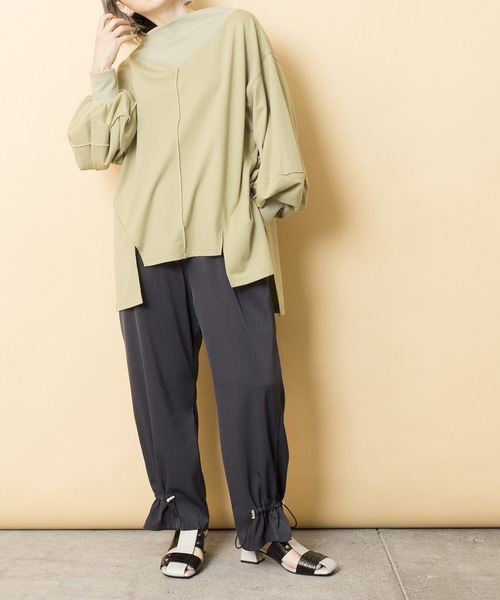 OSMOSIS（オズモーシス）の「ボリュームスリーブプルオーバー（スウェット・レディース・ブラック/ライトカーキ/ライトベージュ・ONE SIZE）」の10枚目の写真