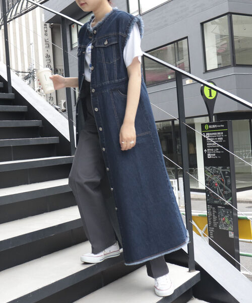 fredy emue（フレディエミュ）の「デニムレイヤード ワンピースジレ（ワンピース・レディース・ブラック/ネイビー・38）」の2枚目の写真