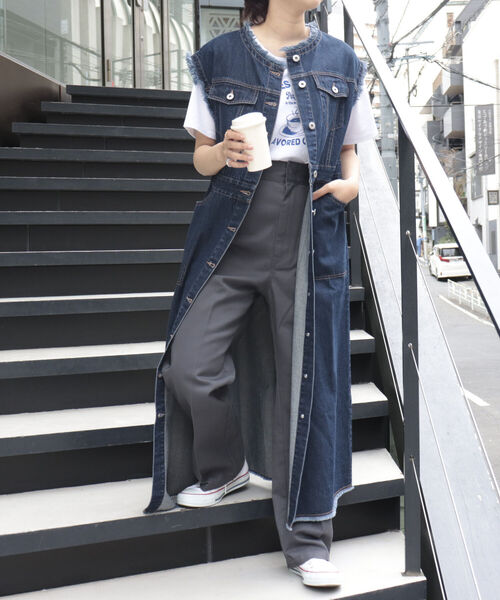 fredy emue（フレディエミュ）の「デニムレイヤード ワンピースジレ（ワンピース・レディース・ブラック/ネイビー・38）」の11枚目の写真