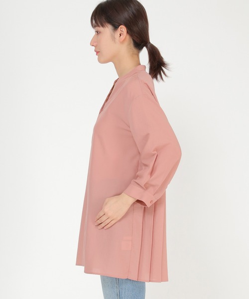 ikka(イッカ)の「バックプリーツ7分チュニック(シャツ/ブラウス・レディース・ブラック/マジェンタ/オフホワイト・M/L)」の11枚目の写真