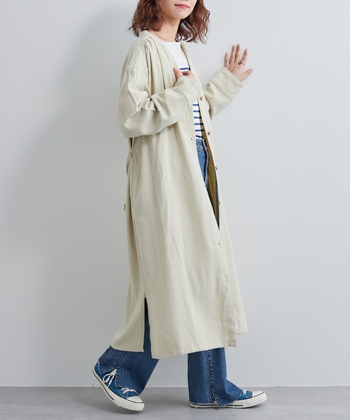 CIAOPANIC TYPY（チャオパニックティピー）の「とろみコートワンピース（ノーカラーコート・レディース・ベージュ/サックスブルー/アイボリー・ONE SIZE）」の4枚目の写真