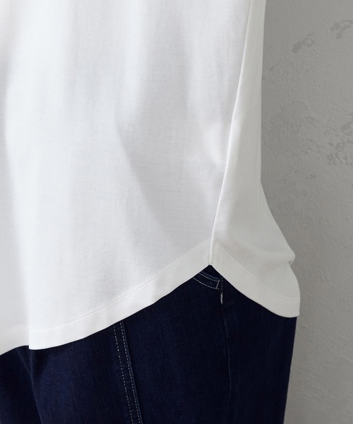 COMME CA ISM(コムサイズム)の「ヘンリーネック チュニック(Tシャツ/カットソー・レディース・ベージュ/ホワイト/ブラック・MEDIUM/LARGE)」の15枚目の写真
