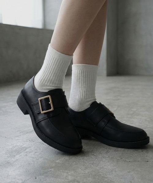 LibertyDoll(リバティードール)の「AAA+Feminine マニッシュワンベルトバックルローファー(ローファー・レディース・ブラック/ダークブラウン/ブラック系その他・40/38/39/35/36/37)」の2枚目の写真