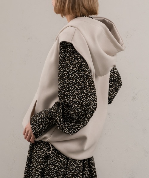 Ezick(エジック)の「ノースリプルパーカー(パーカー・レディース・スモークピンク/ブラック/グレー系その他・FREE)」の14枚目の写真