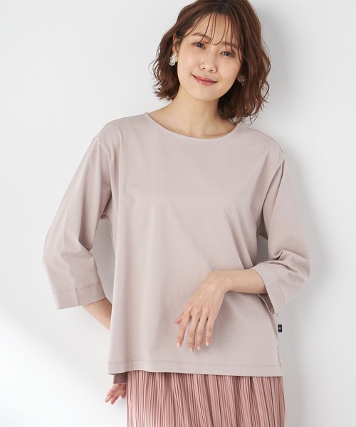 Petit Honfleur(プチオンフルール)の「オーガニックコットンボートネックTシャツ(Tシャツ/カットソー・レディース・アイボリー/ピンク/チャコール・M/L)」の3枚目の写真