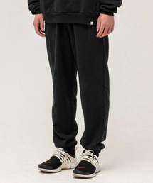 MAGIC STICK（マジックスティック）の「THE CORE Ideal Regular fit Sweat Pants（スウェットパンツ）」