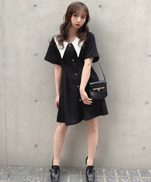 titty&Co. PETIT(ティティアンドコープティ)の「【titty&Co.PETIT】ウエストタックバイカラーワンピース(ワンピース・レディース・ブラック・FREE)」の22枚目の写真