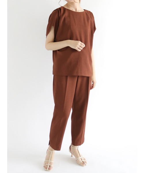 Te chichi（テチチ）の「麻調ショルダータックブラウス(セットアップ可)（シャツ/ブラウス・レディース・グリーン/ベージュ/ブラウン・ﾌﾘ-）」の6枚目の写真