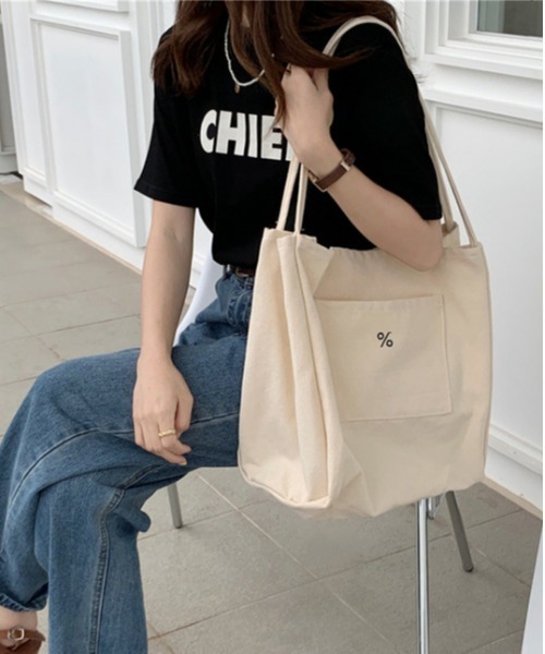 gossip！ロサンゼルス（ゴシップロサンゼルス）の「キャンバストートバッグ（トートバッグ・レディース・ブラック/オフホワイト・FREE）」の9枚目の写真