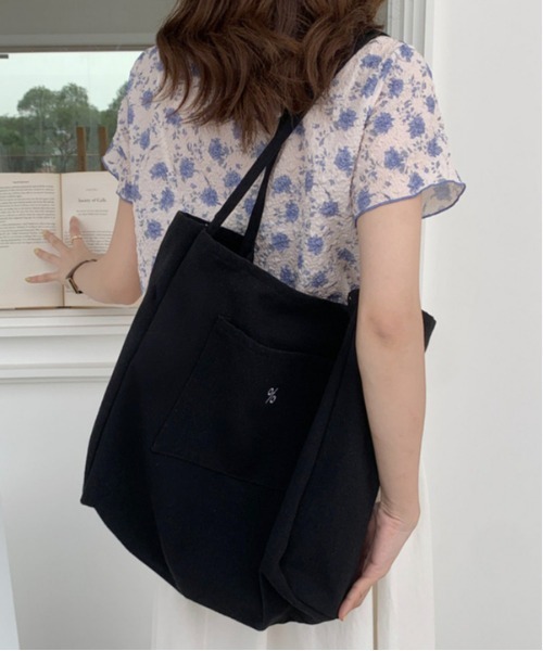 gossip！ロサンゼルス（ゴシップロサンゼルス）の「キャンバストートバッグ（トートバッグ・レディース・ブラック/オフホワイト・FREE）」の13枚目の写真