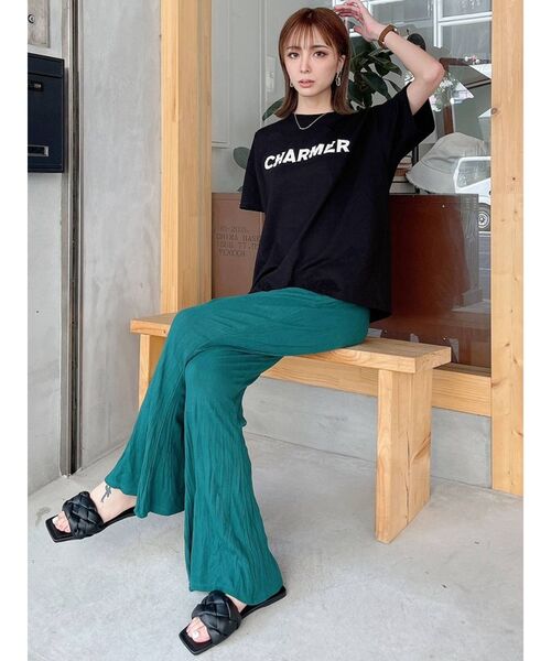 GYDA（ジェイダ）の「CHARMERスタッズBIG Tシャツ（Tシャツ/カットソー・レディース・ブラック/オフホワイト/マスタード・FREE）」の9枚目の写真