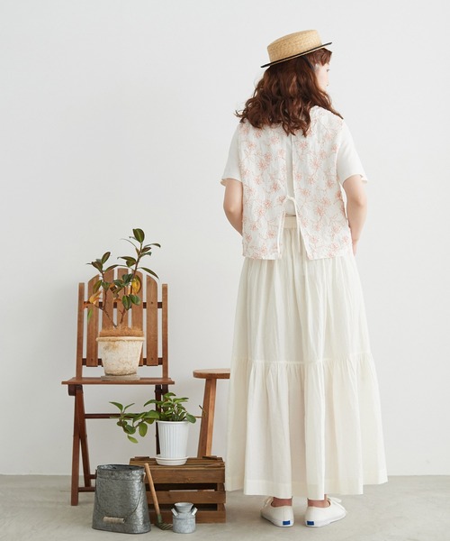 chambre de charme（シャンブルドゥシャーム）の「●cdc デージー刺繍 ベスト（ベスト・レディース・レッド/ホワイト・FREE）」の11枚目の写真