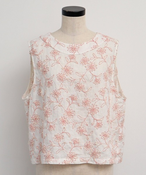 chambre de charme（シャンブルドゥシャーム）の「●cdc デージー刺繍 ベスト（ベスト・レディース・レッド/ホワイト・FREE）」の15枚目の写真