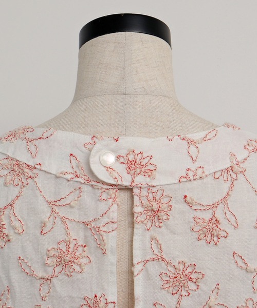 chambre de charme（シャンブルドゥシャーム）の「●cdc デージー刺繍 ベスト（ベスト・レディース・レッド/ホワイト・FREE）」の20枚目の写真