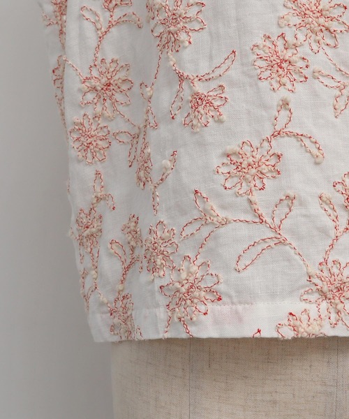 chambre de charme（シャンブルドゥシャーム）の「●cdc デージー刺繍 ベスト（ベスト・レディース・レッド/ホワイト・FREE）」の22枚目の写真