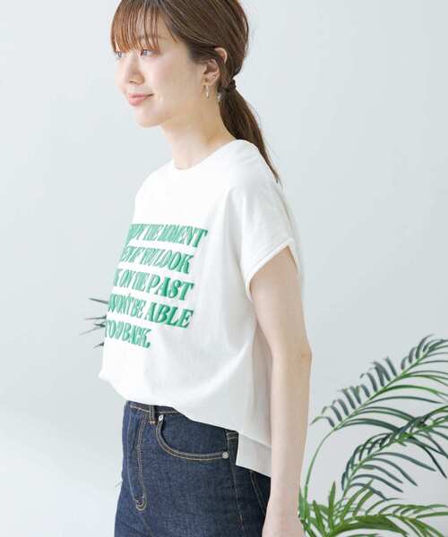 URBAN RESEARCH Sonny Label(アーバンリサーチサニーレーベル)の「メッセージプリントフレンチTシャツ(Tシャツ/カットソー・レディース・ホワイト系その他/ブラック/オフホワイト・FREE)」の5枚目の写真