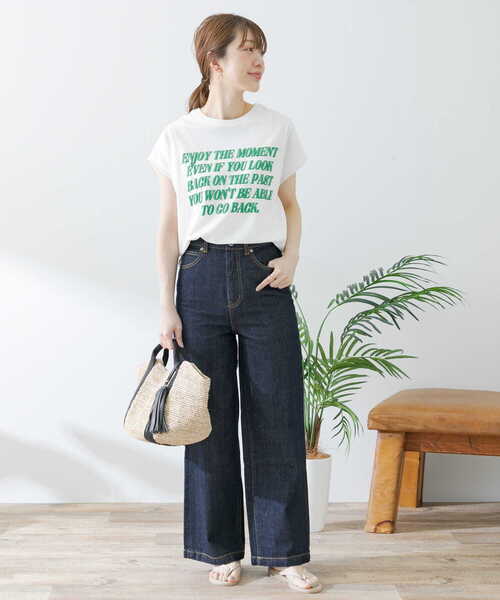 URBAN RESEARCH Sonny Label(アーバンリサーチサニーレーベル)の「メッセージプリントフレンチTシャツ(Tシャツ/カットソー・レディース・ホワイト系その他/ブラック/オフホワイト・FREE)」の19枚目の写真