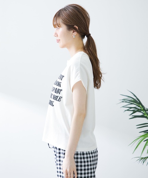 URBAN RESEARCH Sonny Label(アーバンリサーチサニーレーベル)の「メッセージプリントフレンチTシャツ(Tシャツ/カットソー・レディース・ホワイト系その他/ブラック/オフホワイト・FREE)」の12枚目の写真