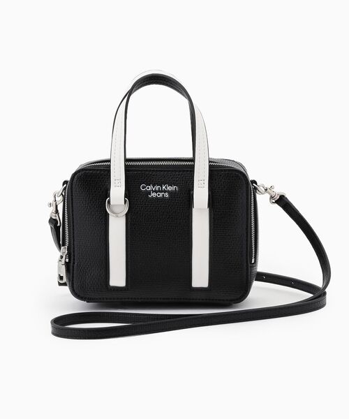 Calvin Klein(カルバン・クライン)の「ダブル ハンドル ウォレット バッグ(ハンドバッグ・レディース・ブラック・FREE)」の2枚目の写真