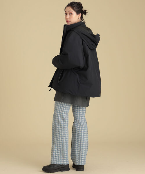 Ray BEAMS（レイビームス）の「MARMOT × Ray BEAMS / 別注 ダウン ジャケット（ブルゾン・レディース・ブラック/ベージュ・ONE SIZE）」の15枚目の写真