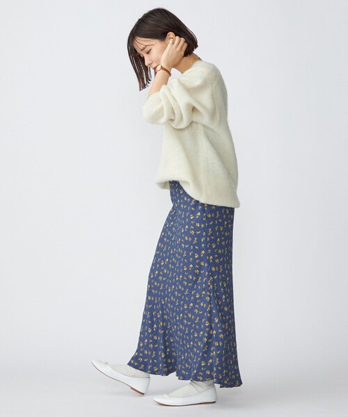 SHIPS（シップス）の「*SHIPS: 〈シェットランドタイプ〉 ウール シャギードッグ ニット (セーター)（ニット/セーター・メンズ・チャコールグレー/レッド/オリーブ/ベージュ/オフホワイト/イエロー/ロイヤルブルー/ダークグレー・MEDIUM/SMALL/LARGE/X-LARGE）」の18枚目の写真