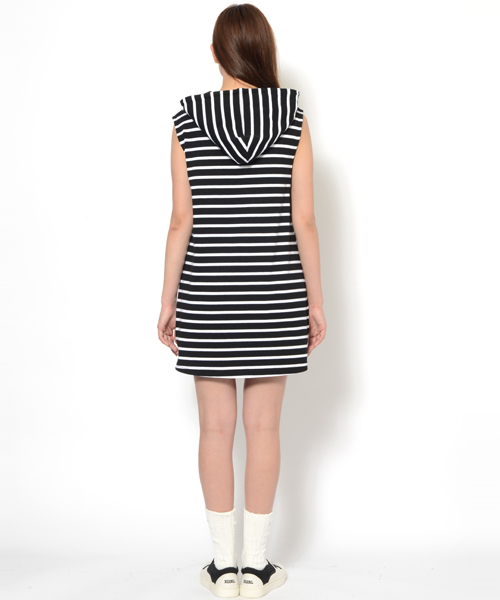 X-girl（エックスガール）の「【NYLON7月号掲載】SUMMER HOODIE DRESS（ワンピース・レディース・マルチ/ブラック/グリーン・1/2）」の11枚目の写真
