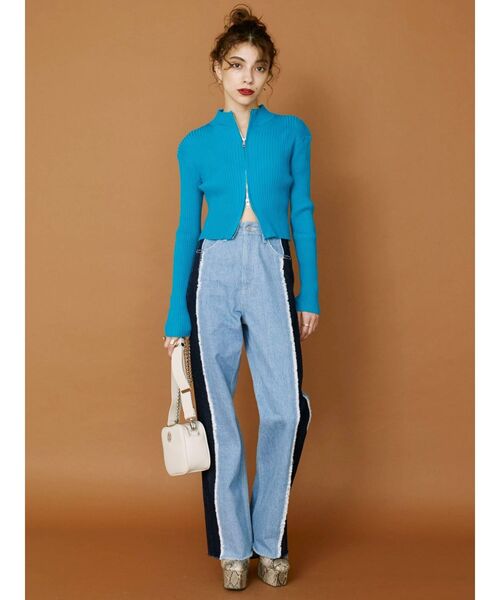 EVRIS（エヴリス）の「ジップタートルリブニットトップス（ニット/セーター・レディース・ホワイト/ブラック/ブルー/グリーン・FREE）」の22枚目の写真