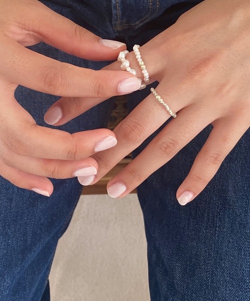 whim(ウィム)の「lilou-パールビーズリング-(リング・レディース・シルバー/ゴールド・FREE)」の4枚目の写真