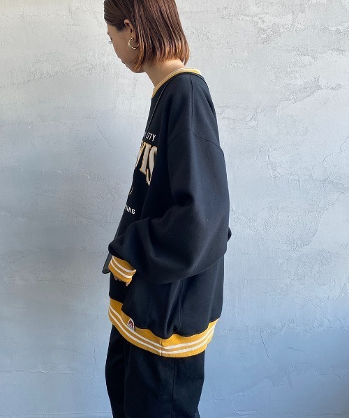 BEN DAVIS（ベンデイビス）の「【WEB限定】[BEN DAVIS/ベンデイビス] リンガーデザイン ブランドロゴクルーネックスウェット（スウェット・レディース・ブラック/ダークグリーン/オートミール・M/L/XL）」の18枚目の写真