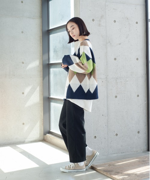 StyleSea（スタイルシー）の「アーガイルオーバーサイズカーディガン（カーディガン/ボレロ・レディース・ブラック系/グリーン系/ネイビー系・MEDIUM）」の10枚目の写真