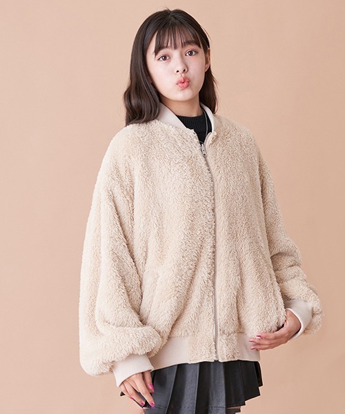 LOVETOXIC（ラブトキシック）の「リバーシブルボアＭＡ１（ブルゾン・キッズ・アイボリー/カーキ/ブラック・M/S/SS/L）」の7枚目の写真